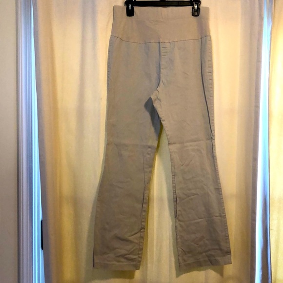 🔹4 for $30 Motherhood Maternity Khaki Pants, Medium - Picture 1 of 6